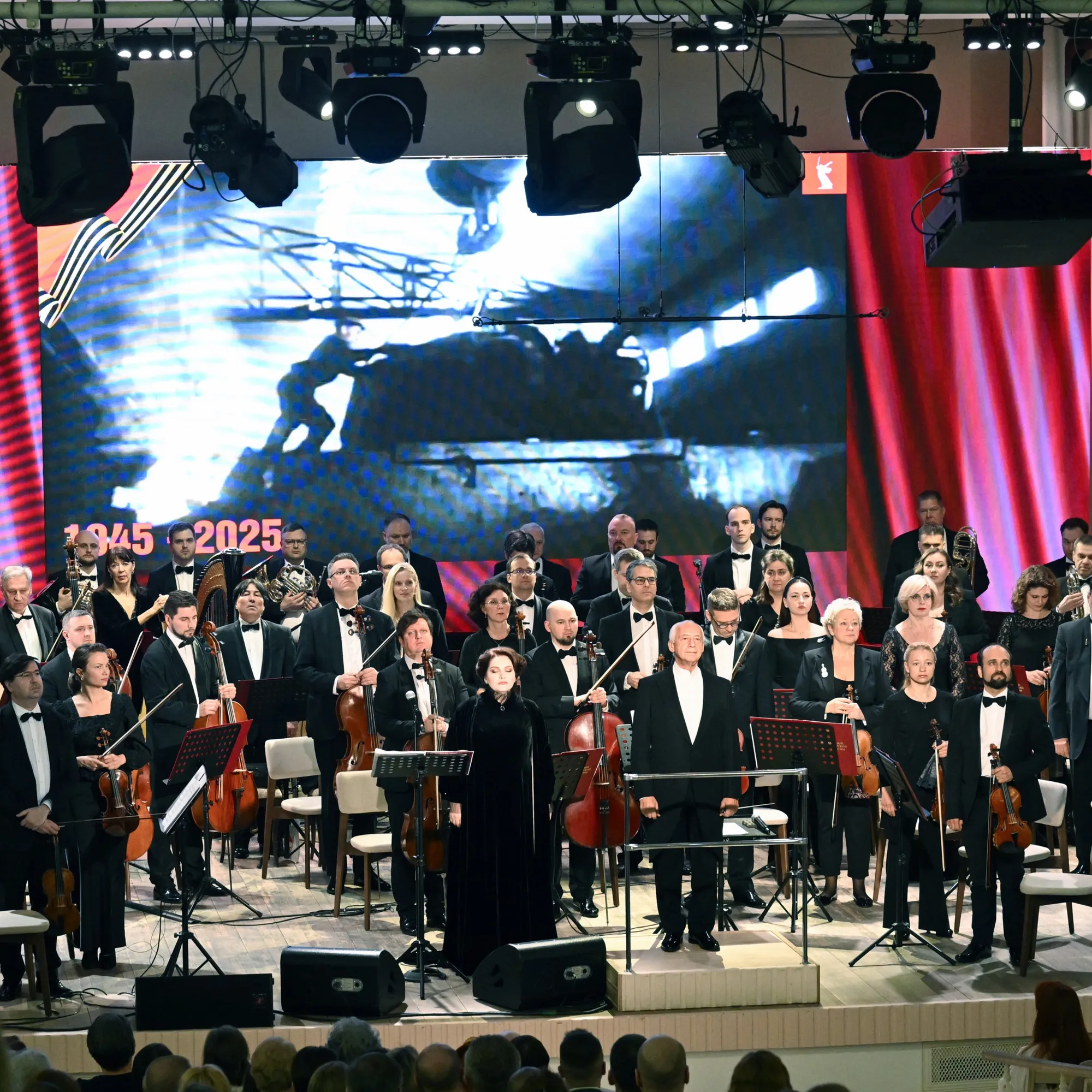 11 апреля 2025, Концертный зал Мурманской областной филармонии.
Концерт "Я люблю тебя, жизнь!".