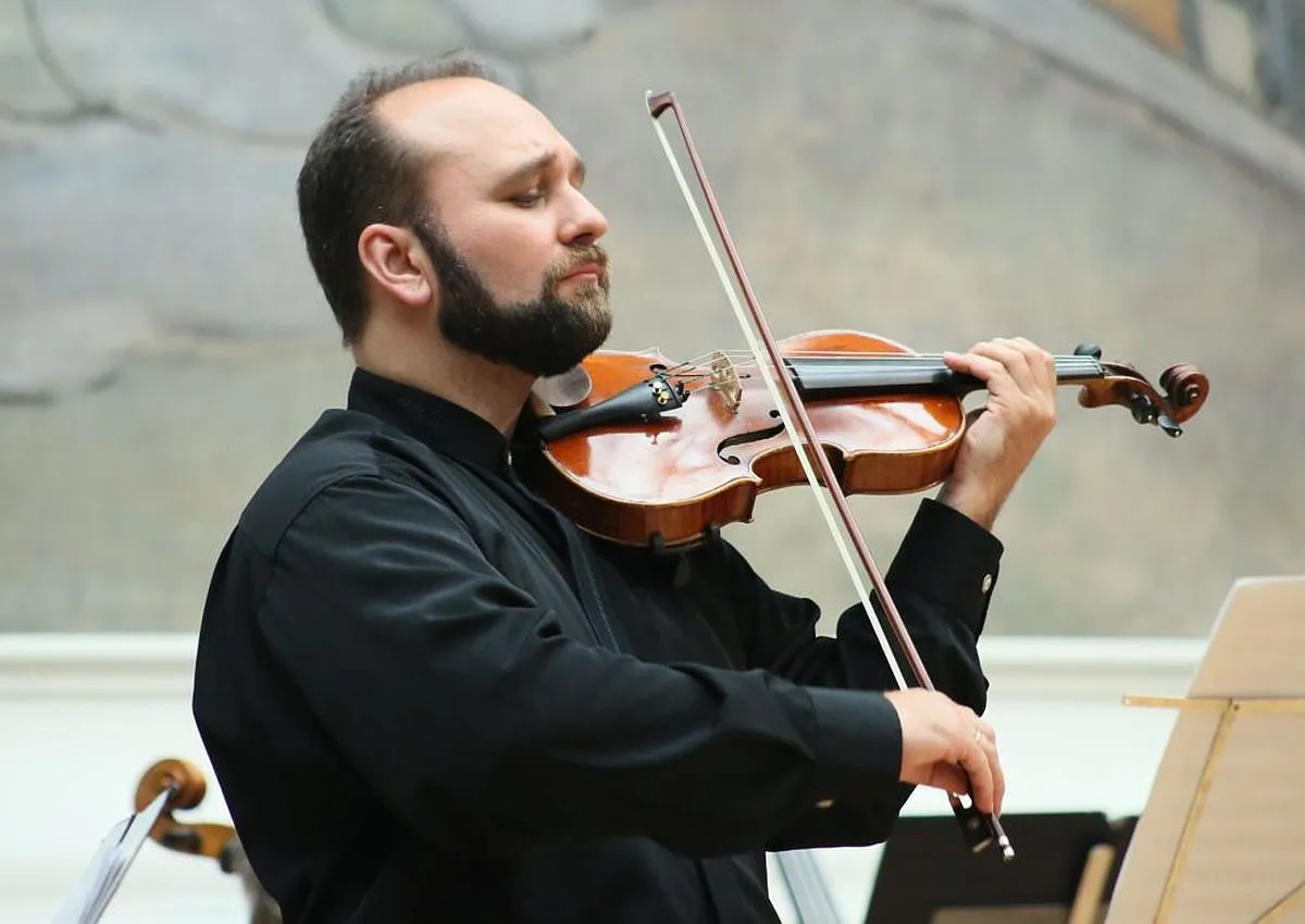 Хохолков Максим